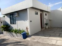 Maikka Villa Near Nyanyi Beach Canggu - B&B Semege