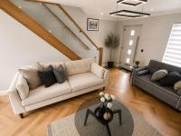 Modern, Comfortable 3 Bedroom Contractors and Business Travel Accommodation in Spalding, Lincolnshire with Parking for 2 Vehicles - Ferienwohnung Pinchbeck