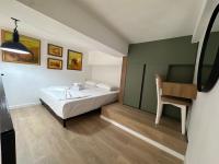AmOr Home - Bed and Breakfast Tirana