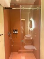 Luxuria City Center Suites - Bed and Breakfast Tirana