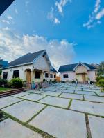 Spacious 4BR Apartment near Kilimanjaro Airport - Ferienwohnung Boma la Ngombe
