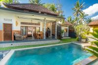 Ari Sari Villa by The Travel Ubud Bali - B&B Ubud