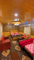 Classic Quadruple Room