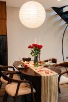 PENTSTUDIO Luxury Apartment - West Lake, Hanoi - Ferienwohnung Hanoi