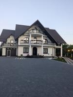 Home by YLY - Bed and Breakfast Solca