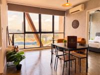 Scarletz Suites KLCC by The Sleepy Owl - B&B Kuala Lumpur