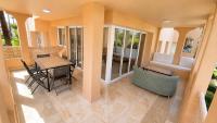 Charming 3 Bedroom apartment with sea view in the heart of Sotogrande - Chambres d'hôtes Sotogrande