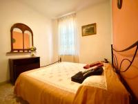 Gelso Bianco, Family Apt Town Center and Garden - B&B Lucca