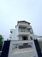 Shivalik Villa 3BHK Luxury Villa Bhimtal Kainchi Dham - B&B Bhimtal