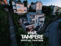 Villa Rajaportti Loft House-Sleeps 14-Lake Views-Sauna Capital-Front Yard Parking-Electric Vehicle - B&B Tampere