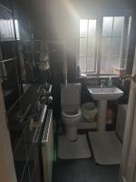Cosy Double Room - Free Parking near Hospital - B&B Wyken