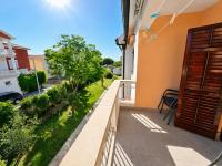 Apartment Gina - B&B Zaton