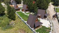 Vikendice Pod Hum Kučka Korita - Chambres d'hôtes Korita