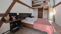 Quadruple Room with Private Bathroom