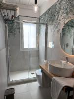 Kamer met Kingsize Bed en Uitzicht op Zee