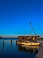 Hausboot mit Panoramablick - Ferienwohnung Schleswig