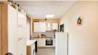 Amaya Rooms Hannover Laatzen nahe Messe & Arena - B&B Hannover
