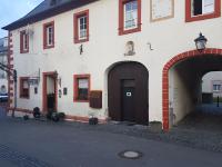 Weingut-Klosterhof - Bed and Breakfast Brauneberg