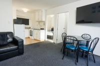 Apartamento de 2 dormitorios con baño