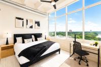 LUXE 1BR with ATL Downtown View - B&B Atlanta