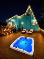 Pocono Dreams and Co XL Deck, Hot Tub, Barrel Sauna, Outdoor Theater, Fire Pit, Luxury, Romace - Bed and Breakfast Pocono Summit