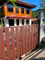 MLB BLVD Co Living DORMITELLE - Chambres d'hôtes Siquijor