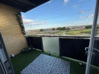 Luxe Riverside Flat Cat-Friendly Parking - B&B Thamesmead