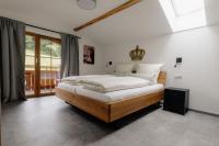 Apartment mit Balkon