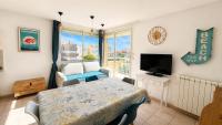 Brise Marine - Appartement 2 chambres avec balcon, vue mer & parking privé à 30 m de la plage - B&B Palavas-les-Flots