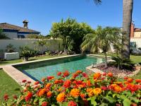 Casa Tropical - Private Villa mit Pool, tropischem Garten & Outdoor-Küche - B&B Chiclana