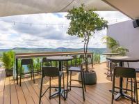 Menlyn Maine spacious studio unit - B&B Pretoria
