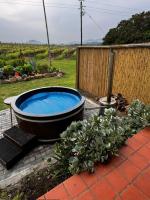 Cottage at Kanu Wines - Bed and Breakfast Kaapstad