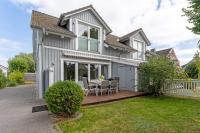 Strandhaus Goldfasan Haus B - B&B Grömitz