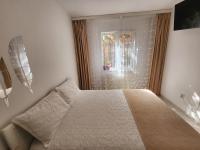 New apartment near UVVG and hospital,self check in non-stop,privacy! - Bed and Breakfast Arad