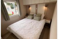 Mallard Brook Caravan -Sleeps 8- Billing Aquadrome - Chambres d'hôtes Northampton