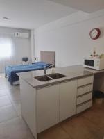 Bahia Rental 2-Departamento x dia - Chambres d'hôtes Bahía Blanca