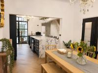 Central 4 Bedroom Townhouse with garden - sleeps 10 - Chambres d'hôtes Brighton