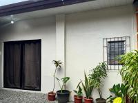 Fe Residences - Transient & Apartment Guesthouse - Ferienwohnung Bacolod
