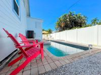 231 Pearl Street, short walk to the beach - B&B Fort Myers Beach
