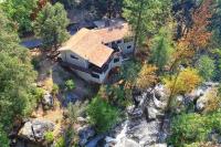 Waterfall House-Riverfront-Bbq-sleeps Four - Ferienwohnung Oakhurst