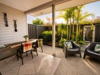 The Vulcan Retreat Stylish Ahuriri Escape - Bed and Breakfast Napier