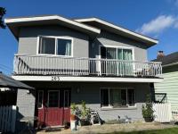 One block from Main Street! - B&B Vancouver