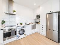 3BR City Home with Courtyard & Parking Near CBD - Ferienwohnung Christchurch