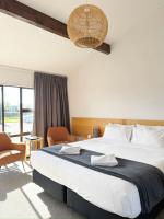 Cobblestone Court Motel - Wenzel Motels - B&B Tauranga