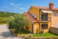 House In The Vineyards Ankaran - Happy Rentals - B&B Ankaran