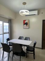 Appartamento con 3 Camere da Letto - Piano Alto