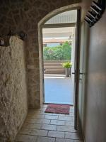 Apartment Jeger - Bed and Breakfast Povljana