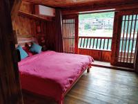 Habitación Doble con balcón (3 adultos)