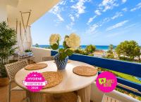 Sea view modern apartment with 4 pools and terrace - Chambres d'hôtes Castillo de la Duquesa