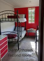 Groendraai PetFriendly SelfCatering Accommodation, Die Karoohuis, Die Wijnhuis and Die Vinknes - Bed and Breakfast Klapmuts